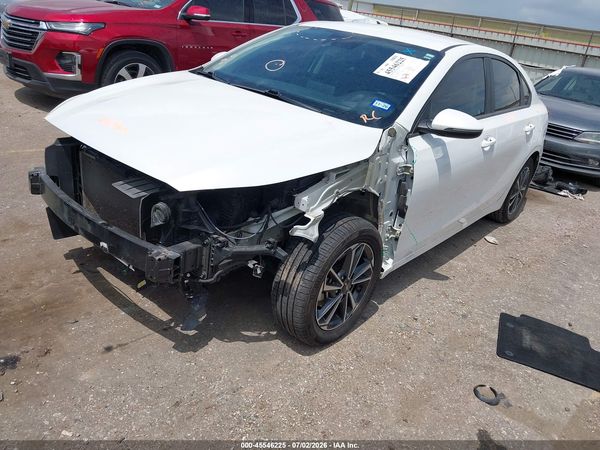 2023 KIA FORTE LXS