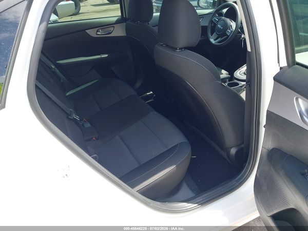 2023 KIA FORTE LXS