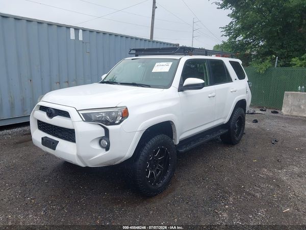 2018 TOYOTA 4RUNNER SR5