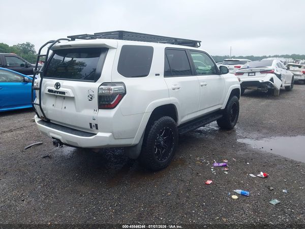 2018 TOYOTA 4RUNNER SR5