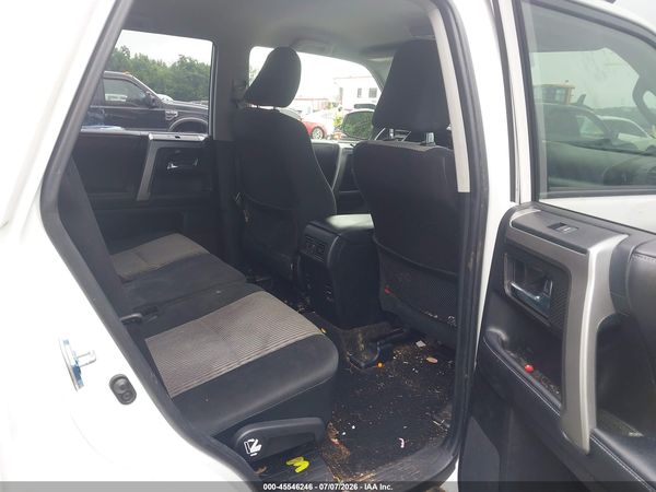 2018 TOYOTA 4RUNNER SR5