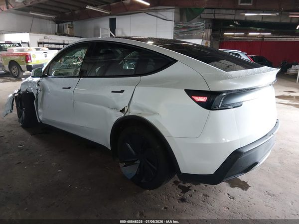 2026 TESLA MODEL Y