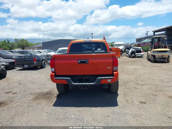 2016 TOYOTA TACOMA SR5 V6