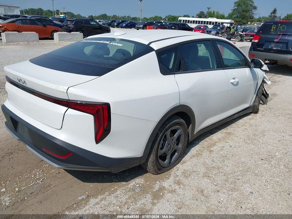 2025 KIA K4 EX
