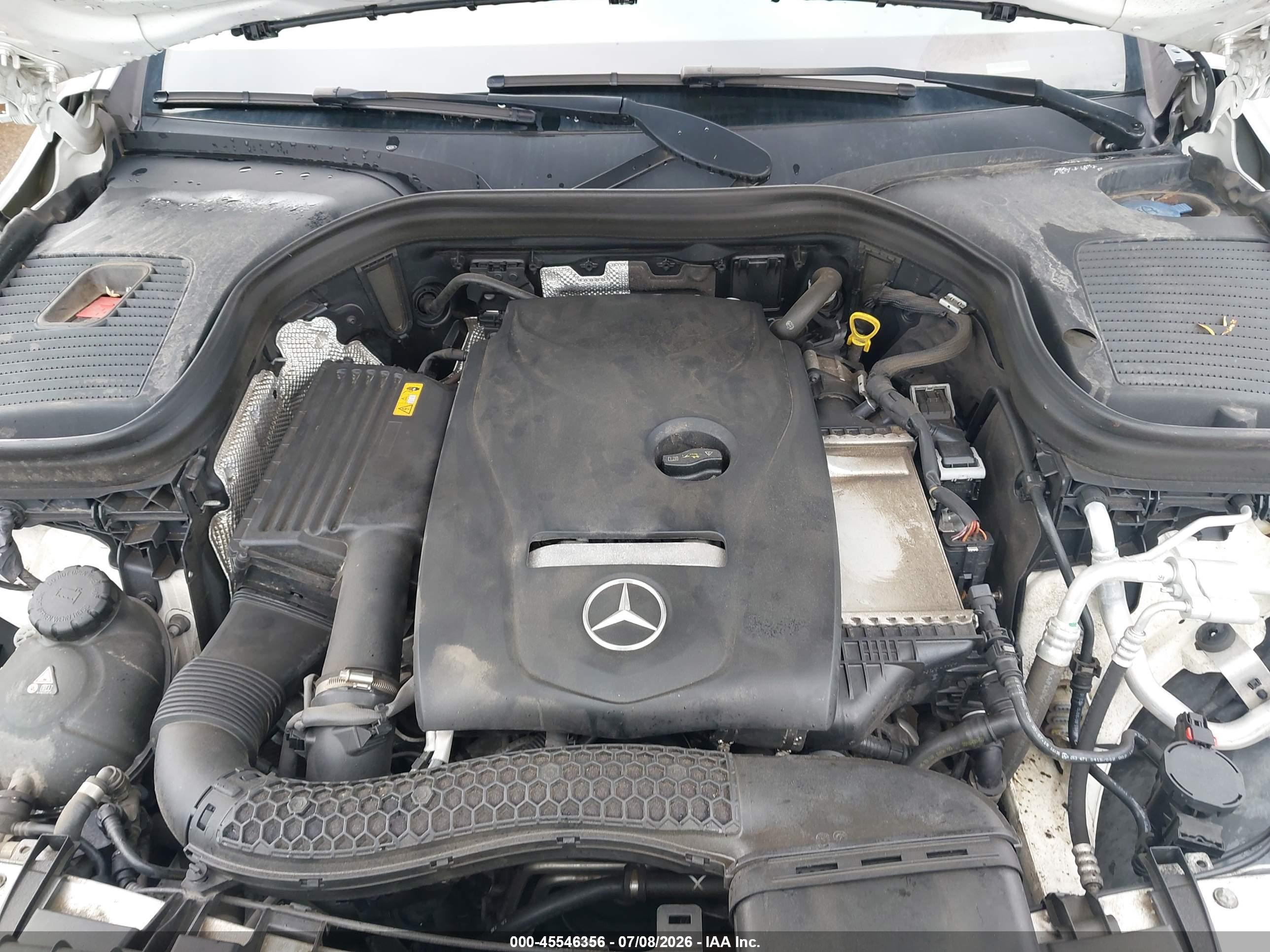 2019 MERCEDES-BENZ GLC 300 4MATIC