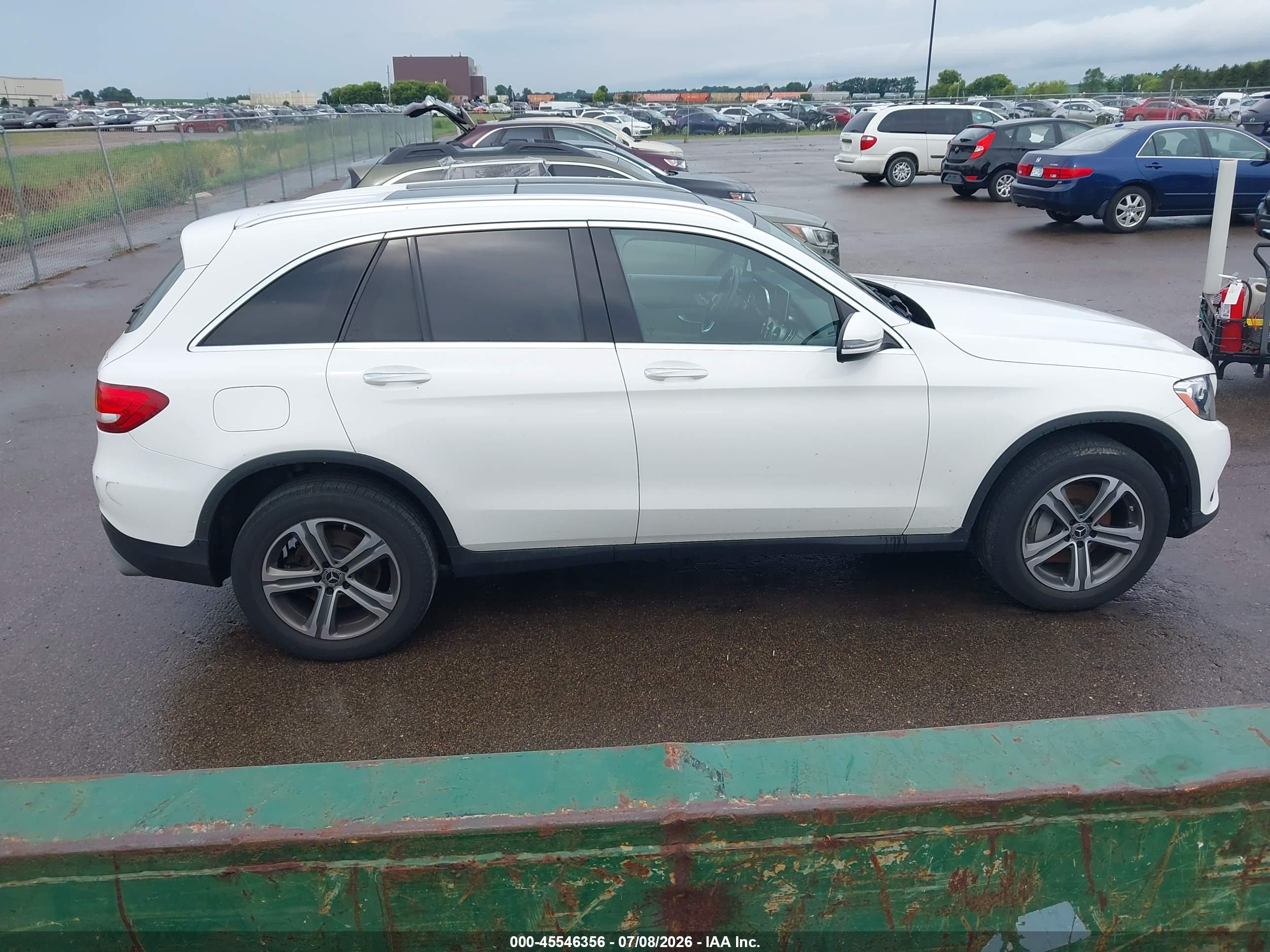 2019 MERCEDES-BENZ GLC 300 4MATIC