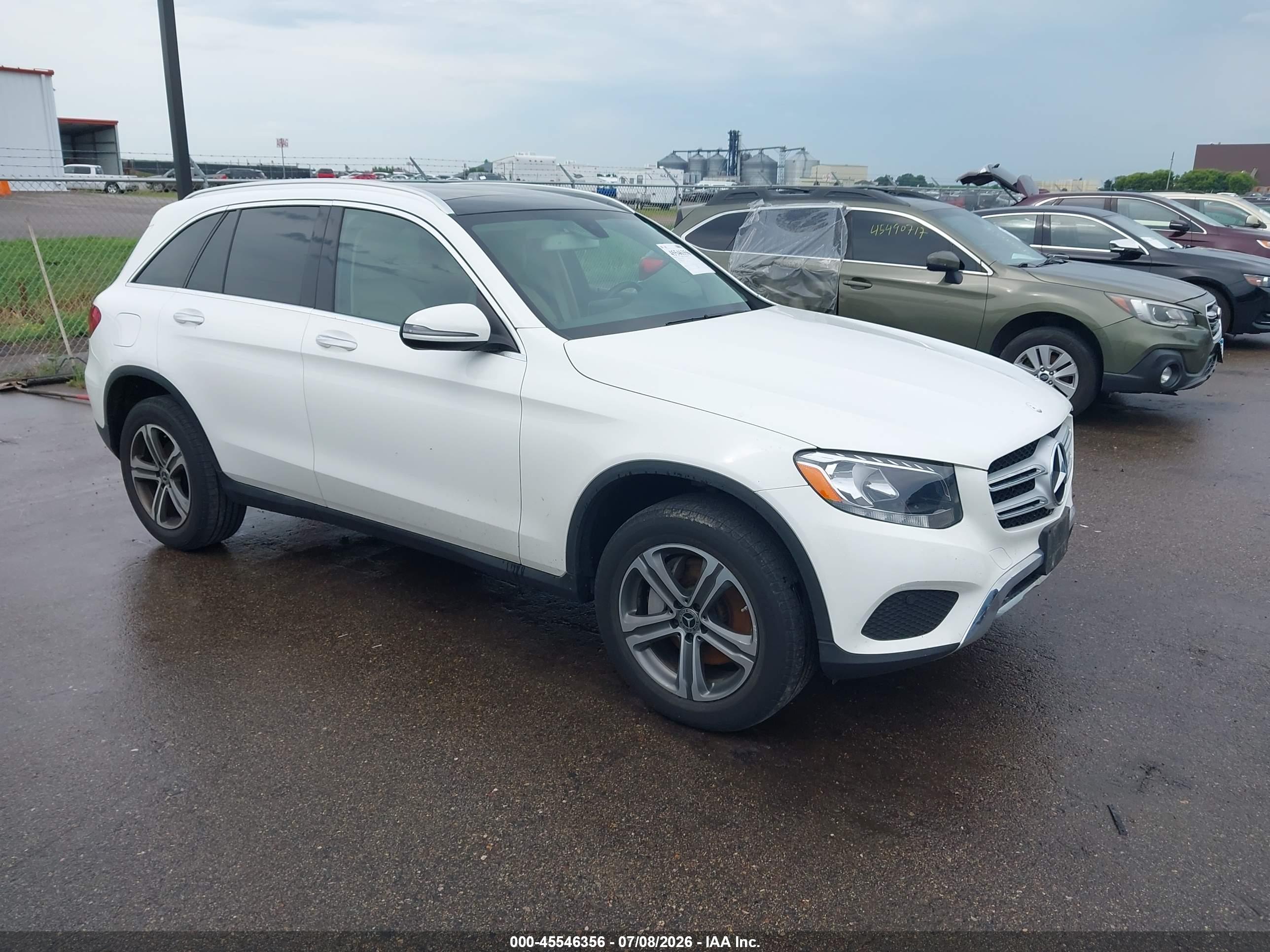 2019 MERCEDES-BENZ GLC 300 4MATIC