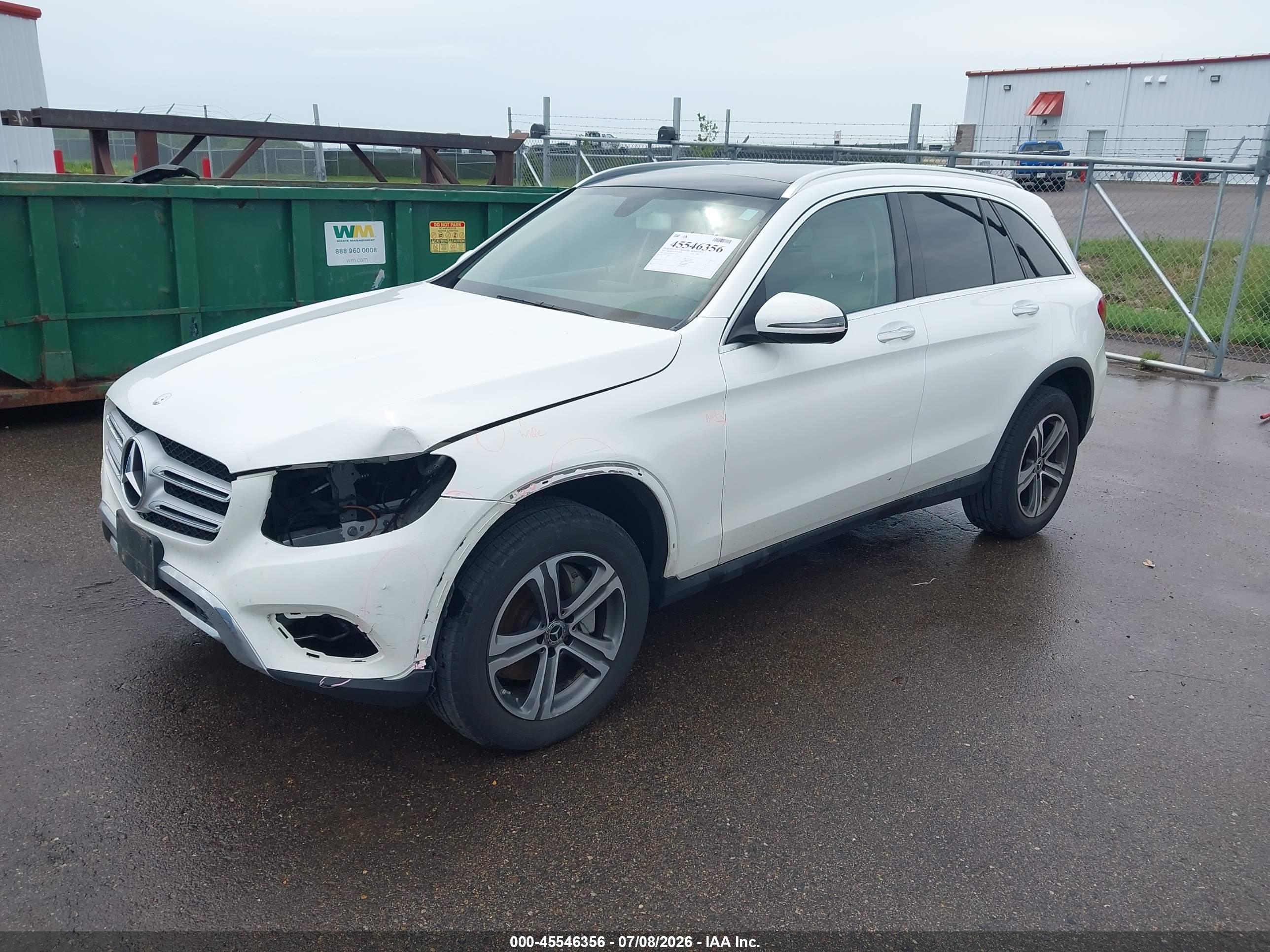 2019 MERCEDES-BENZ GLC 300 4MATIC