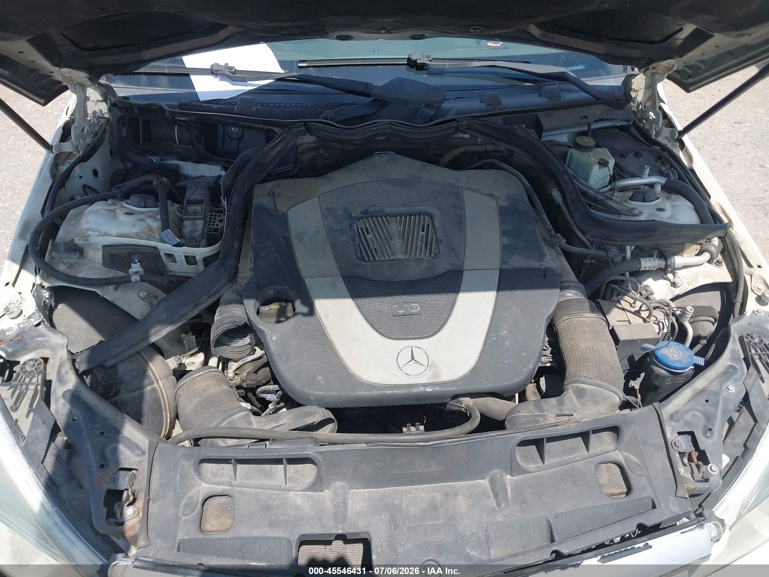 2010 MERCEDES-BENZ C 300 C300