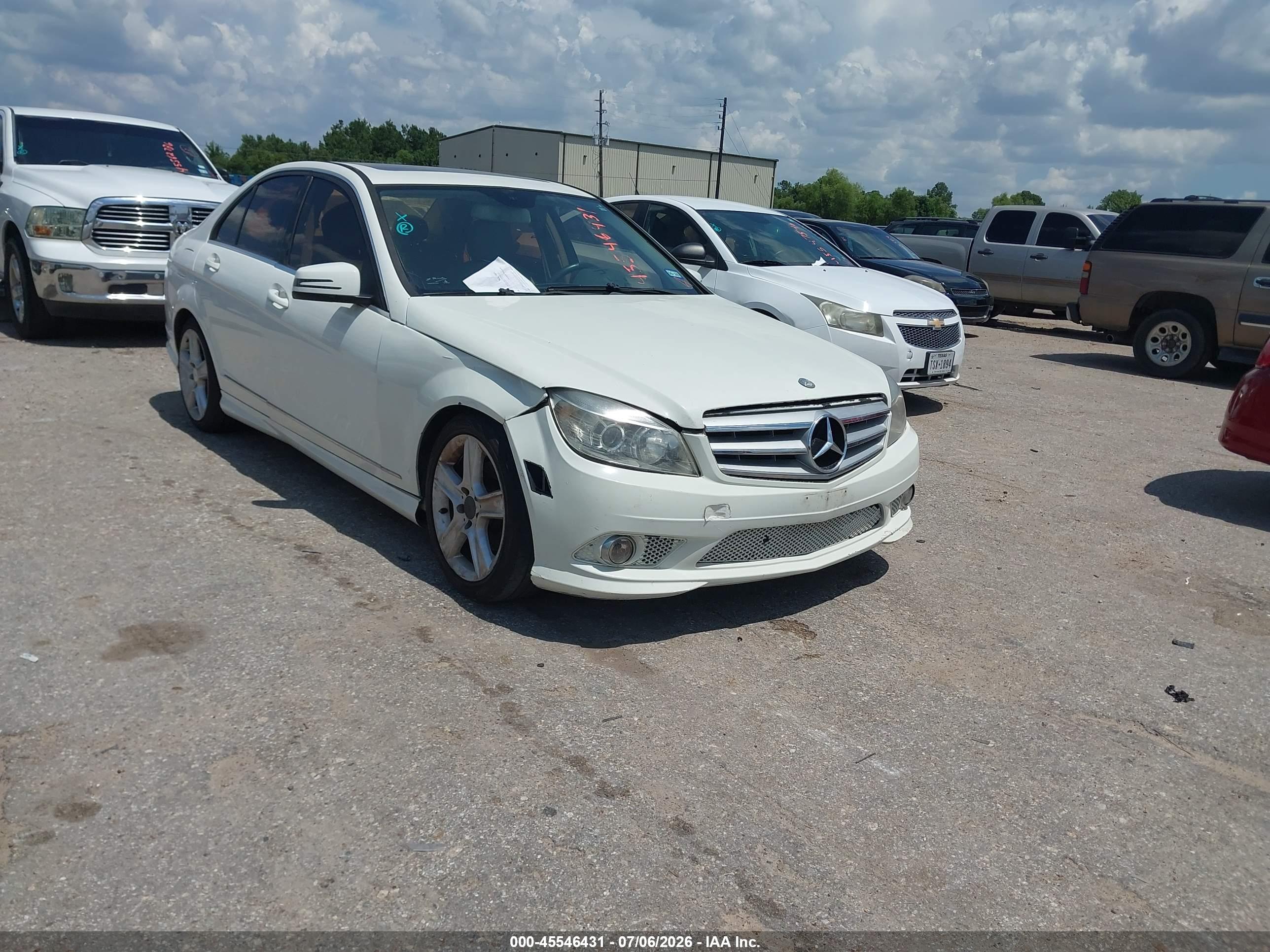 2010 MERCEDES-BENZ C 300 C300