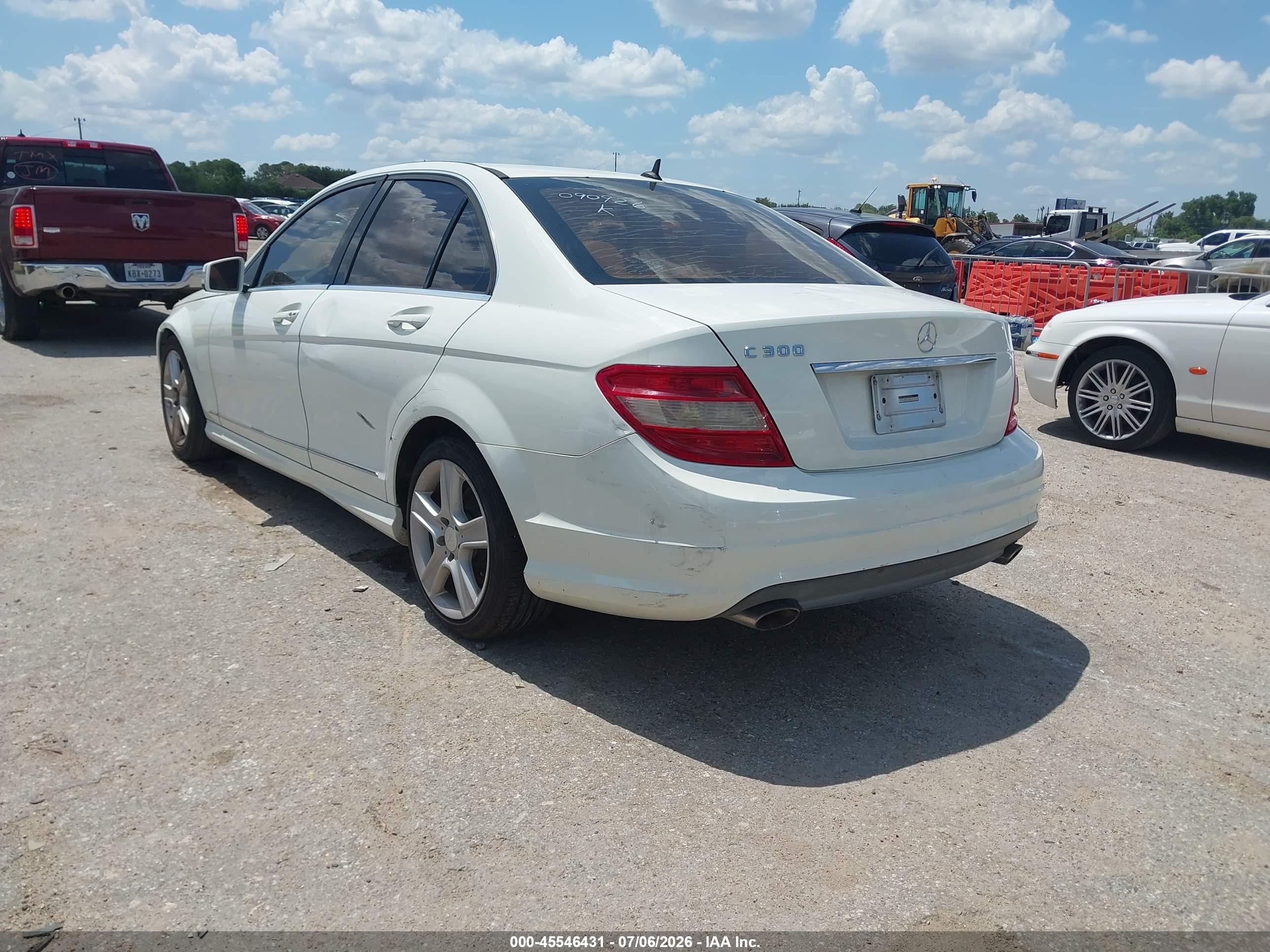2010 MERCEDES-BENZ C 300 C300