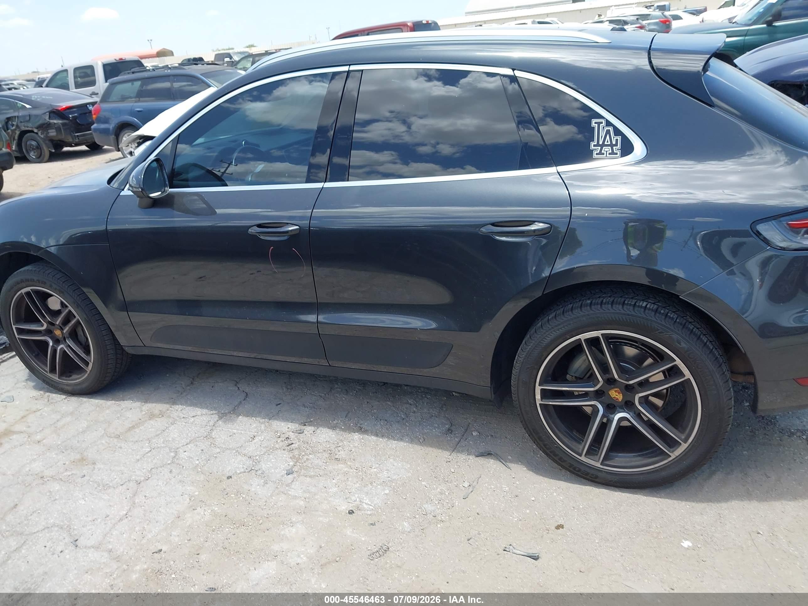 2020 PORSCHE MACAN S