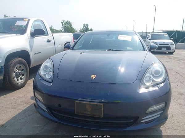 2010 PORSCHE PANAMERA 4S