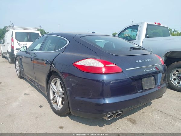 2010 PORSCHE PANAMERA 4S