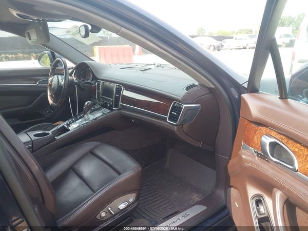 2010 PORSCHE PANAMERA 4S