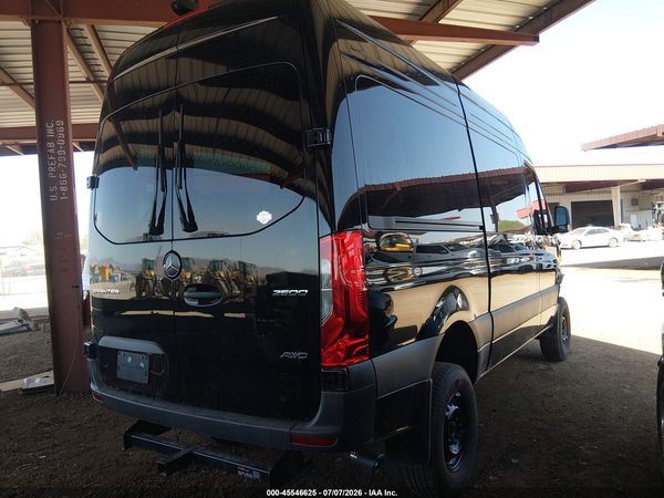 2025 MERCEDES-BENZ SPRINTER 2500