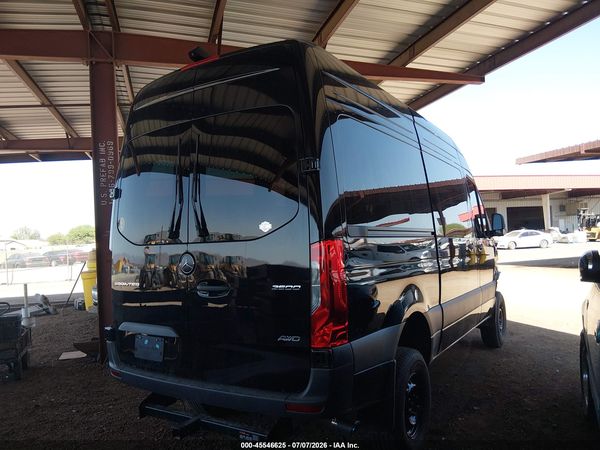 2025 MERCEDES-BENZ SPRINTER 2500