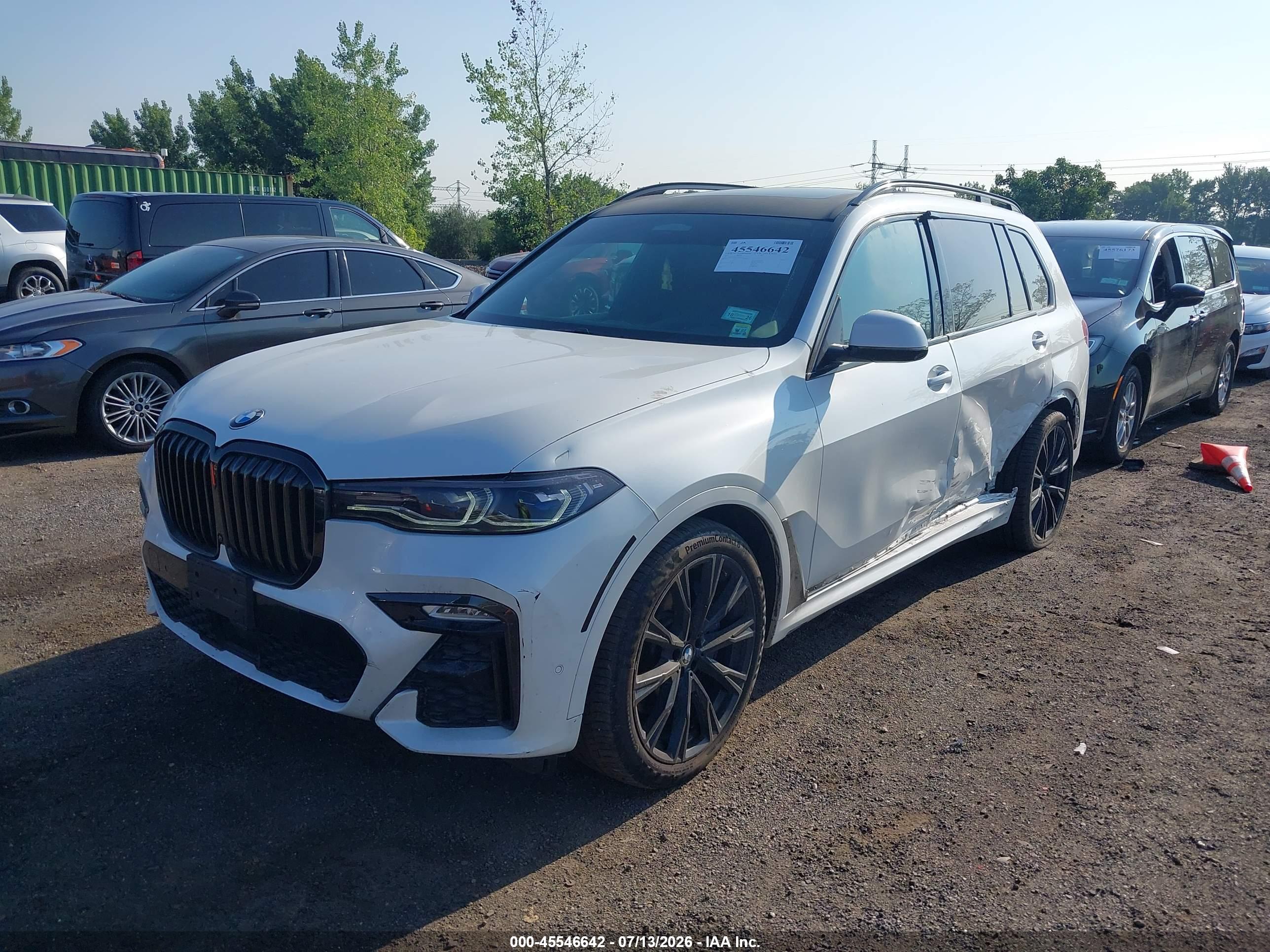 2021 BMW X7 M50I