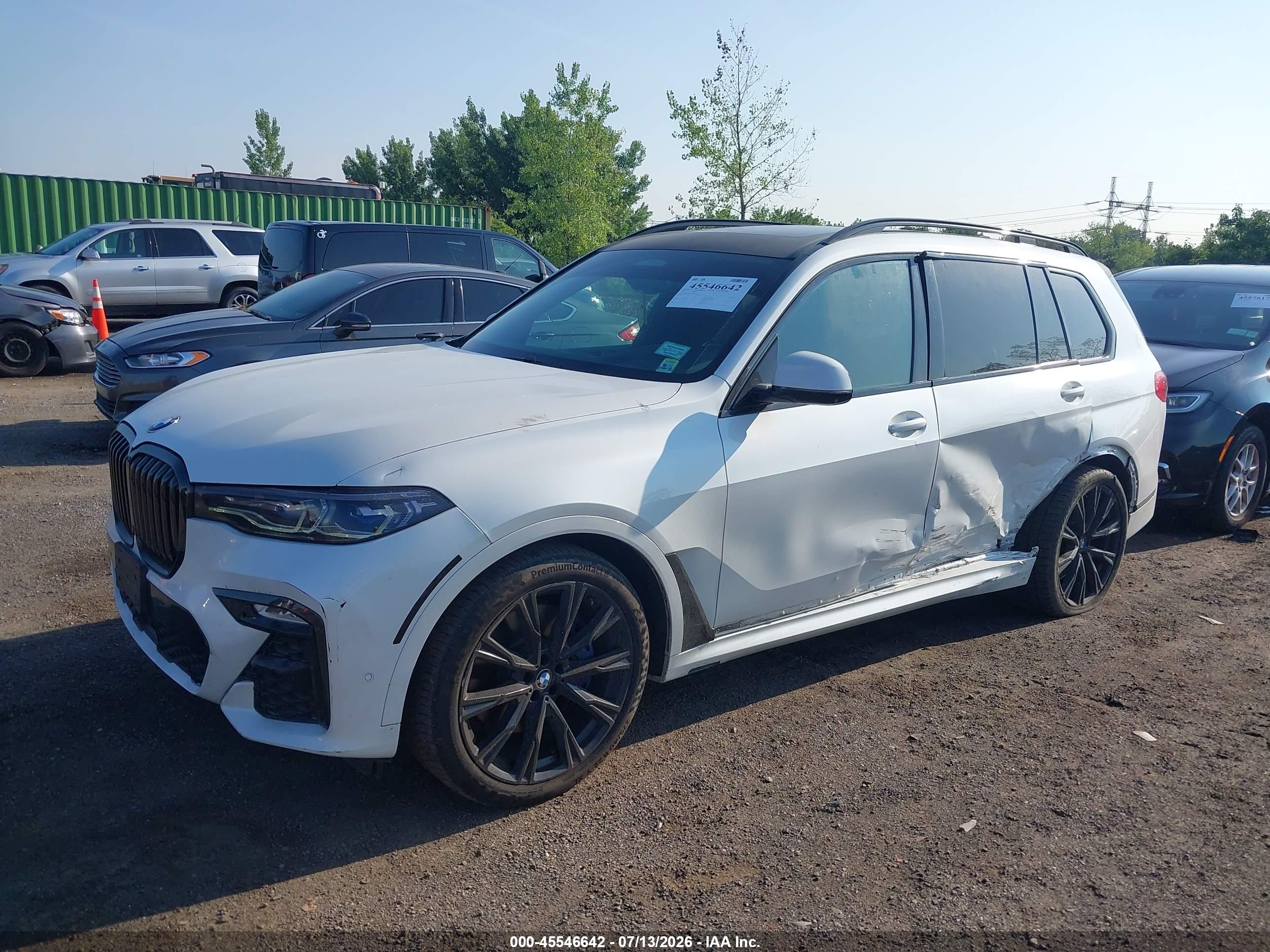 2021 BMW X7 M50I