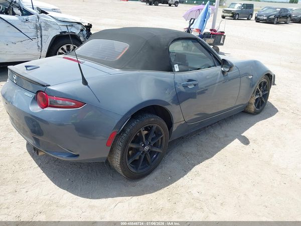 2021 MAZDA MX-5 MIATA CLUB