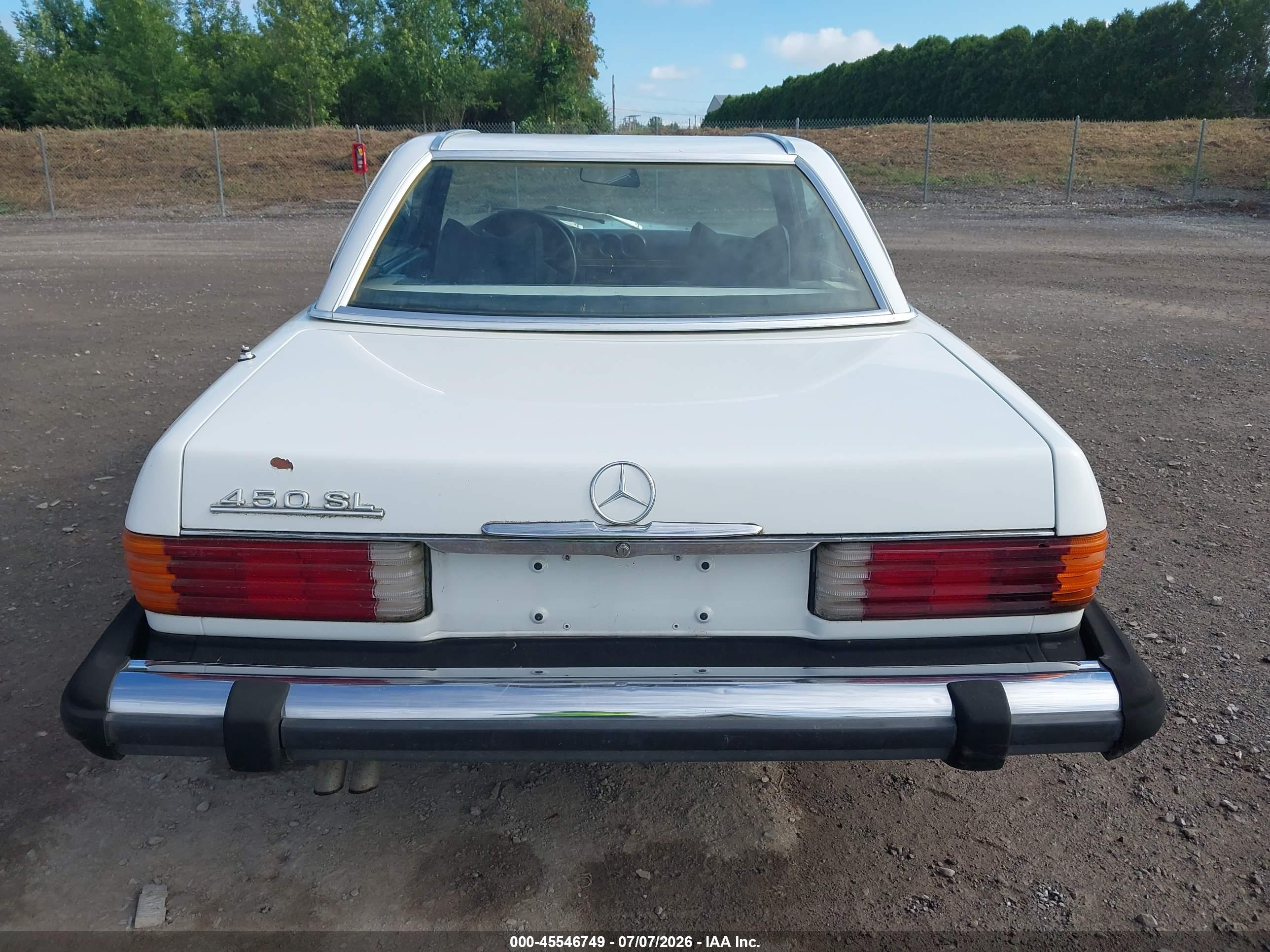 1979 MERCEDES-BENZ CAR
