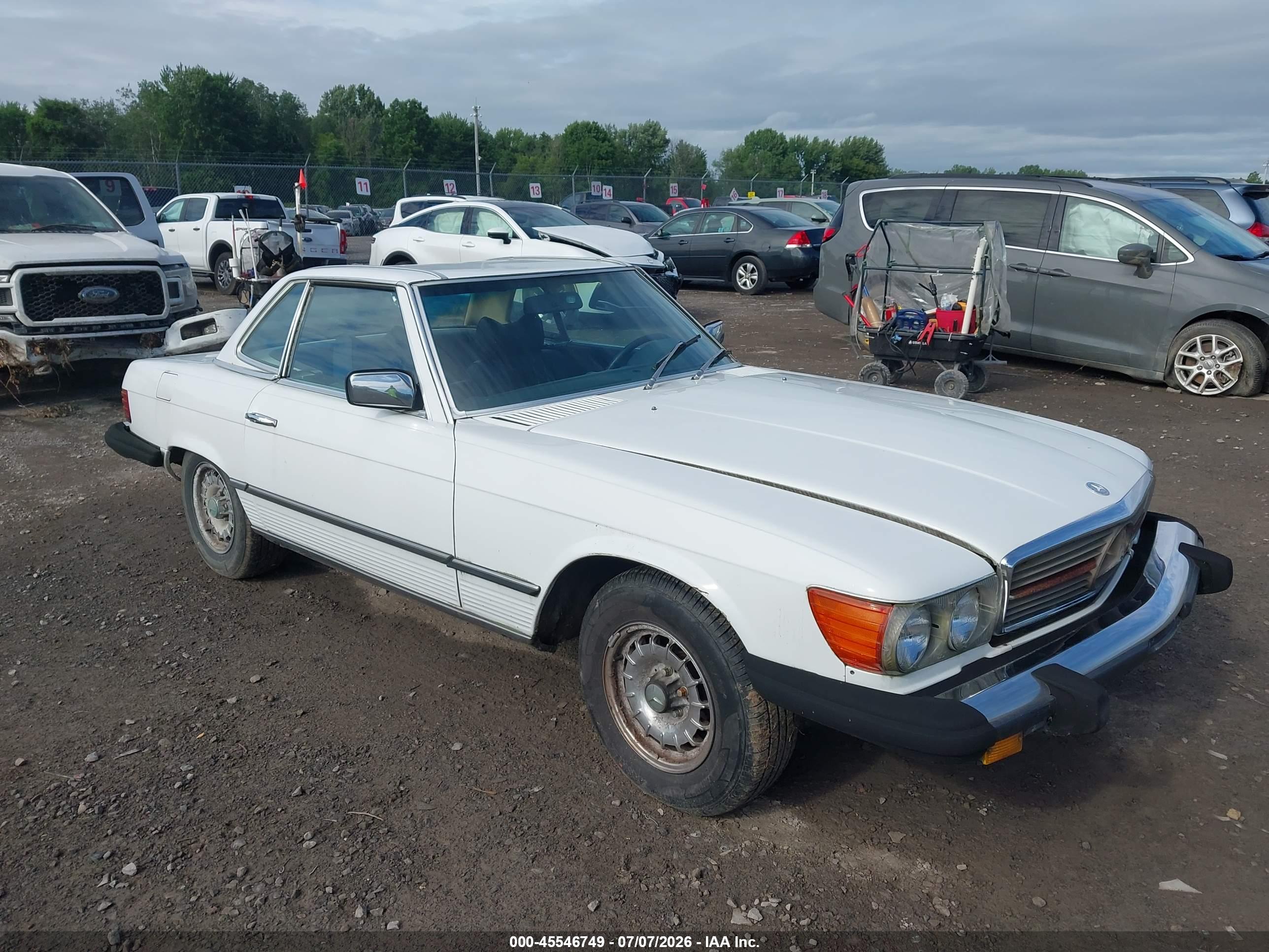 1979 MERCEDES-BENZ CAR