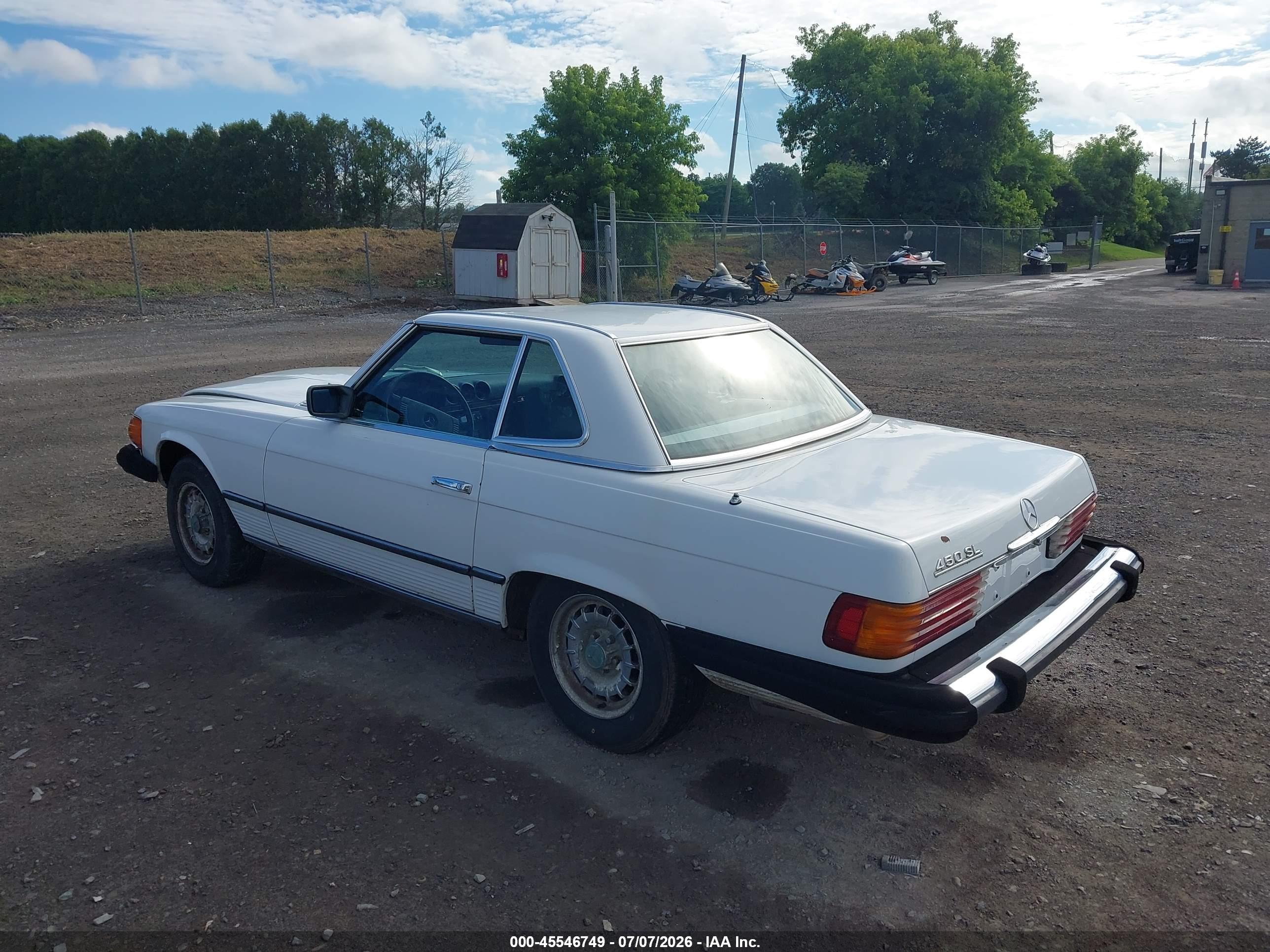 1979 MERCEDES-BENZ CAR