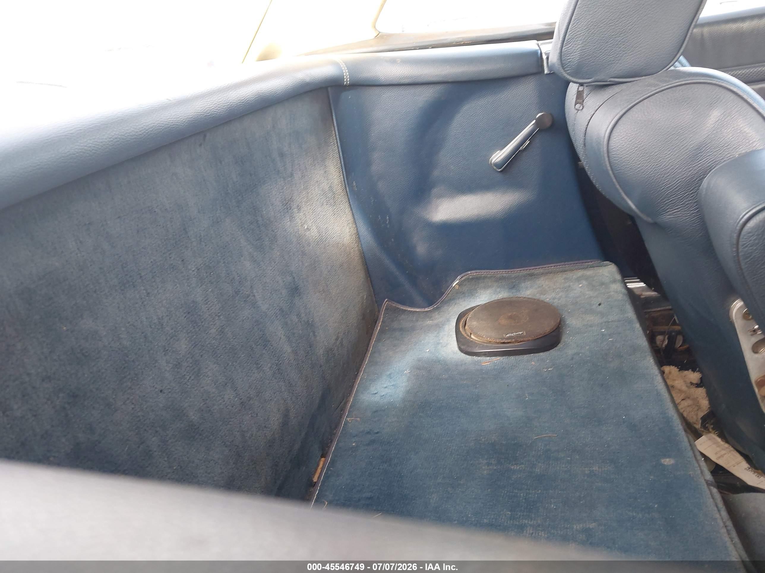 1979 MERCEDES-BENZ CAR