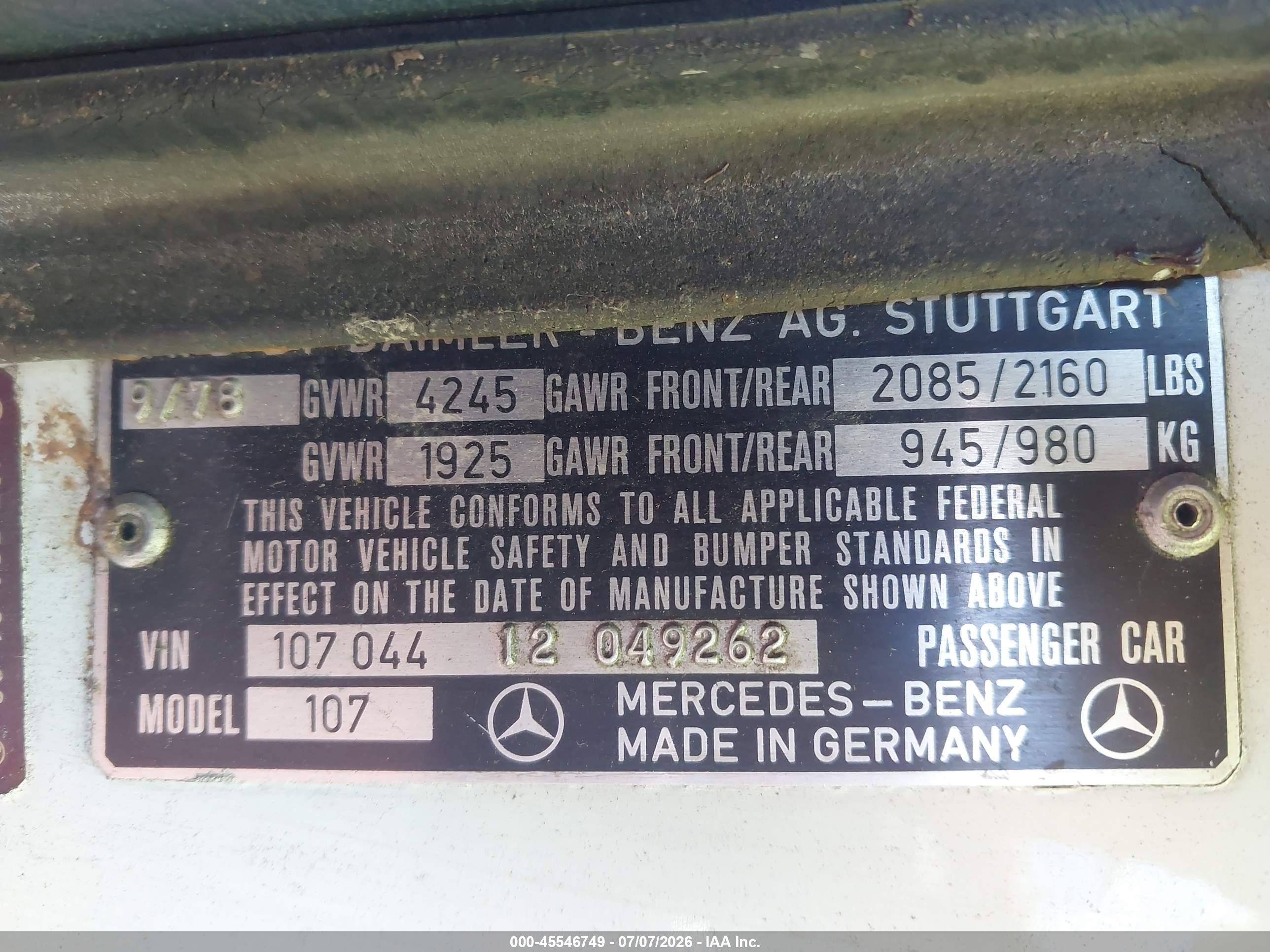 1979 MERCEDES-BENZ CAR