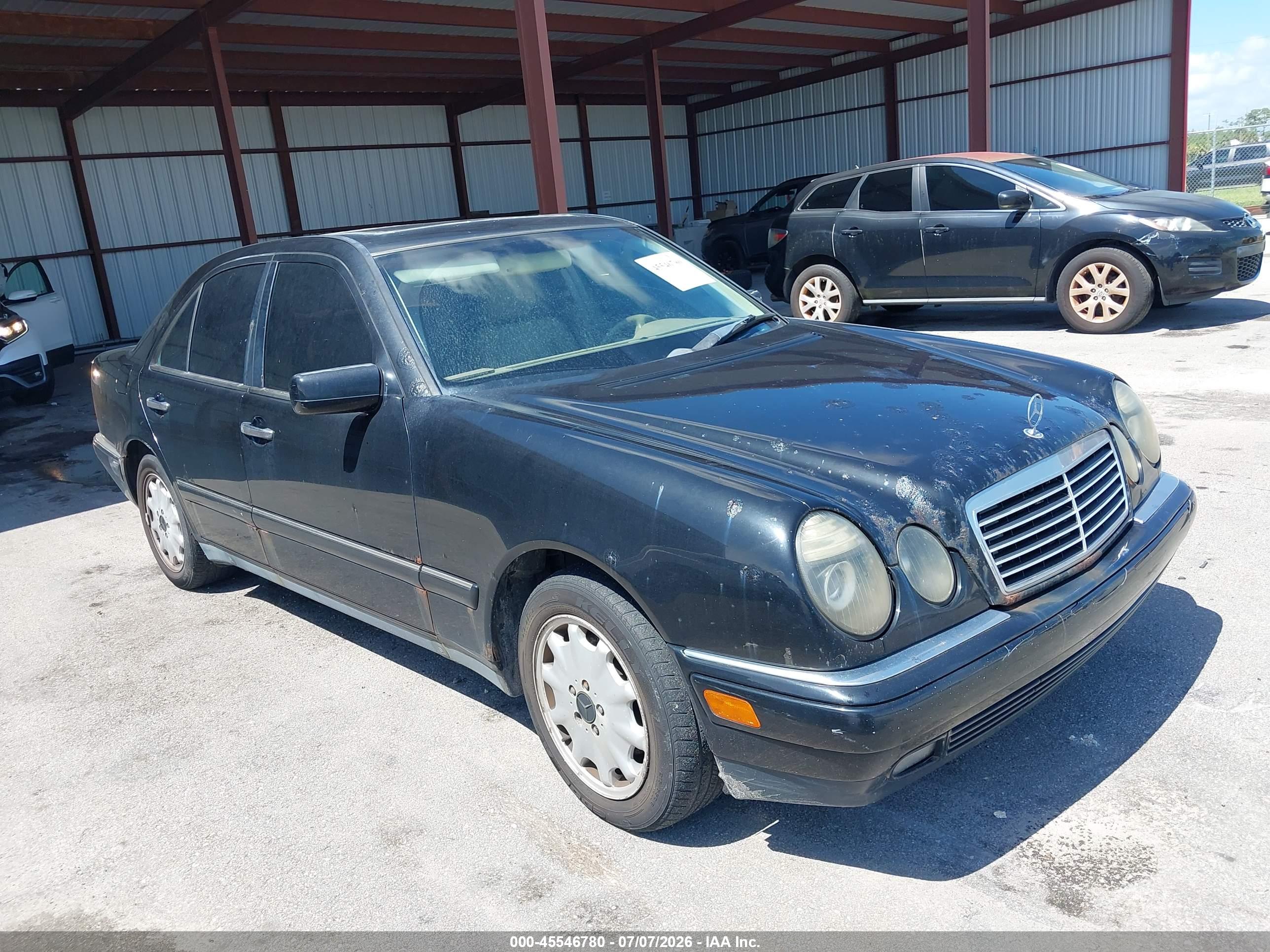 1999 MERCEDES-BENZ E 320 E320