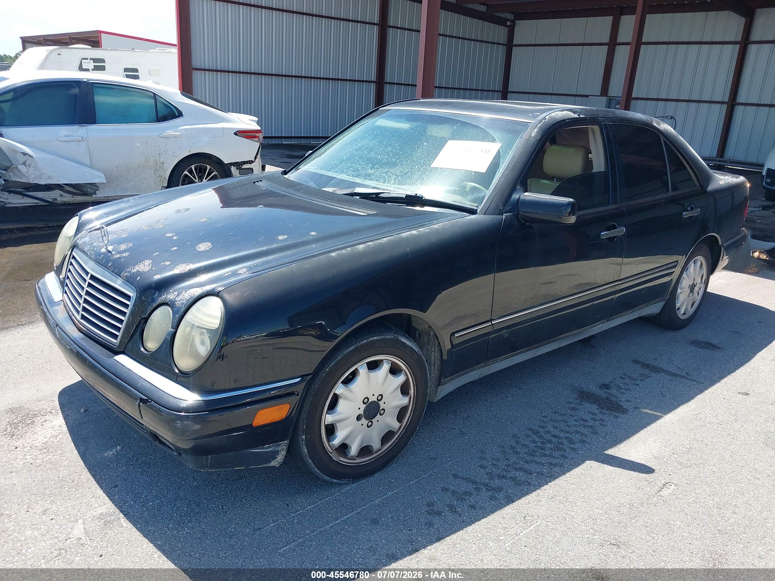 1999 MERCEDES-BENZ E 320 E320
