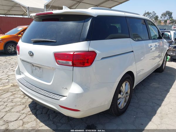 2017 KIA SEDONA LX