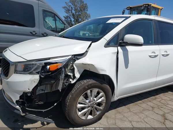 2017 KIA SEDONA LX