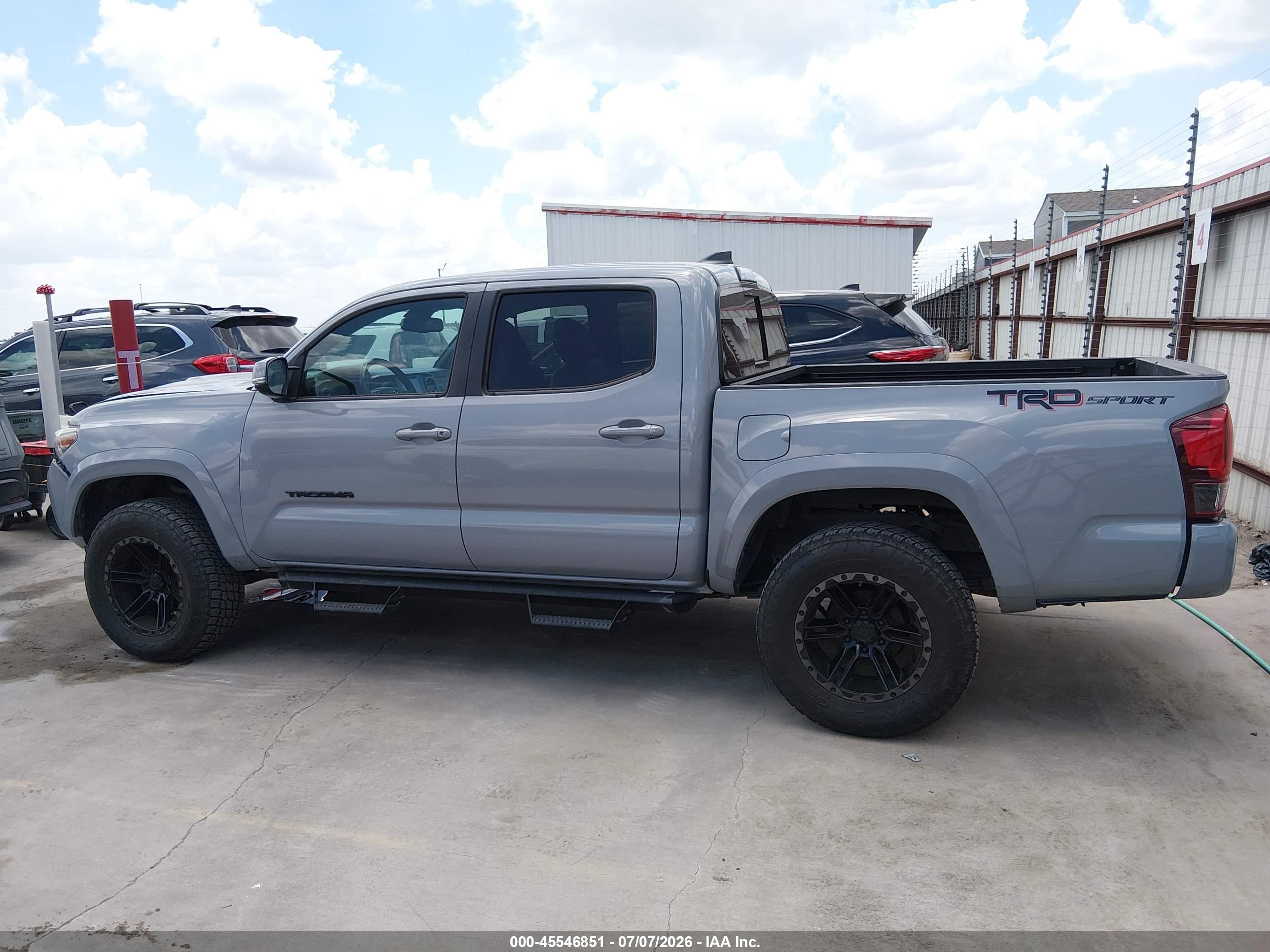 2018 TOYOTA TACOMA TRD SPORT