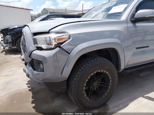 2018 TOYOTA TACOMA TRD SPORT