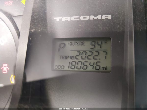 2016 TOYOTA TACOMA SR