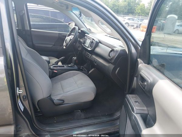 2016 TOYOTA TACOMA SR