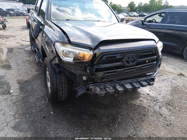 2016 TOYOTA TACOMA SR