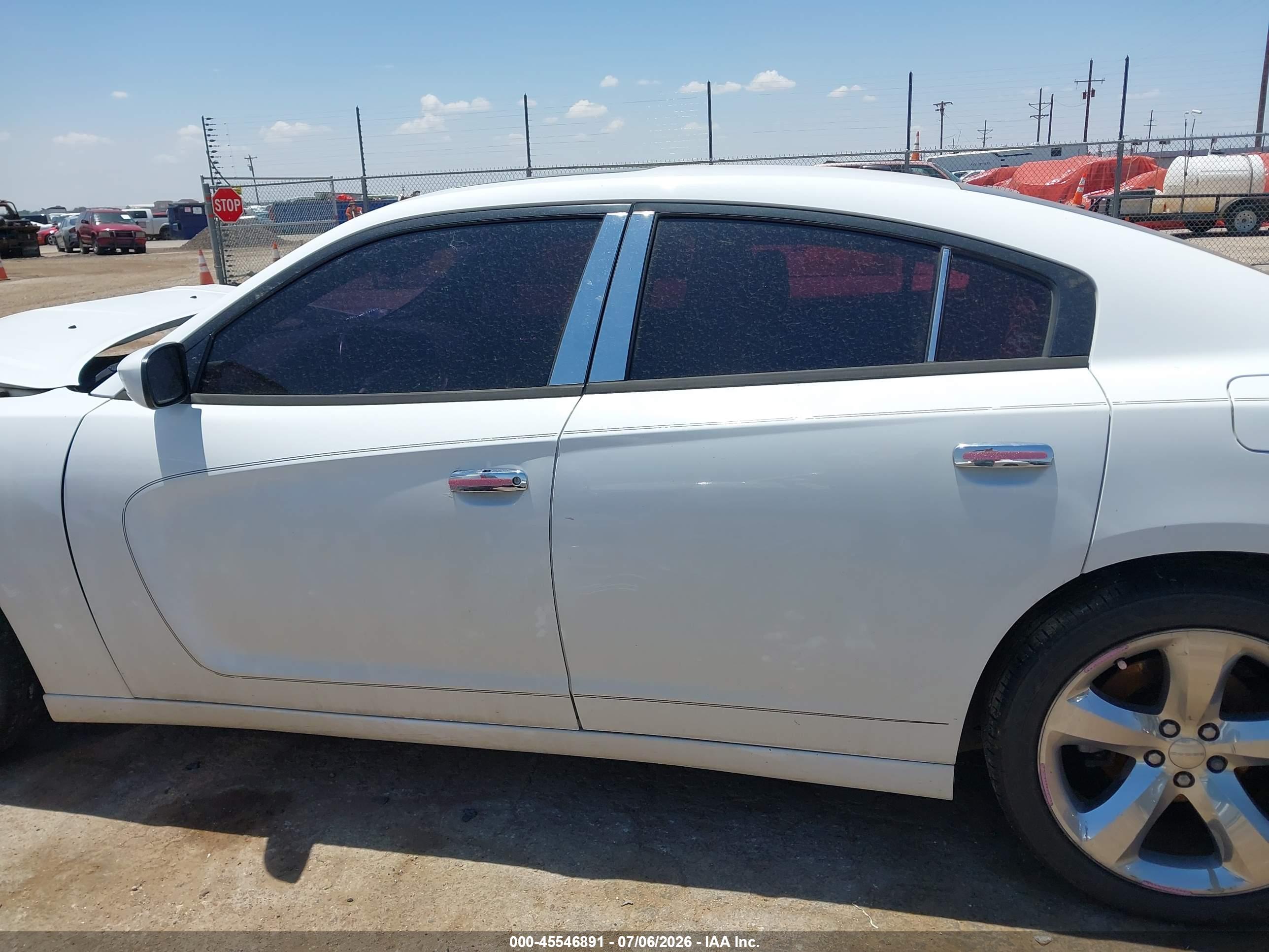 2012 DODGE CHARGER SXT