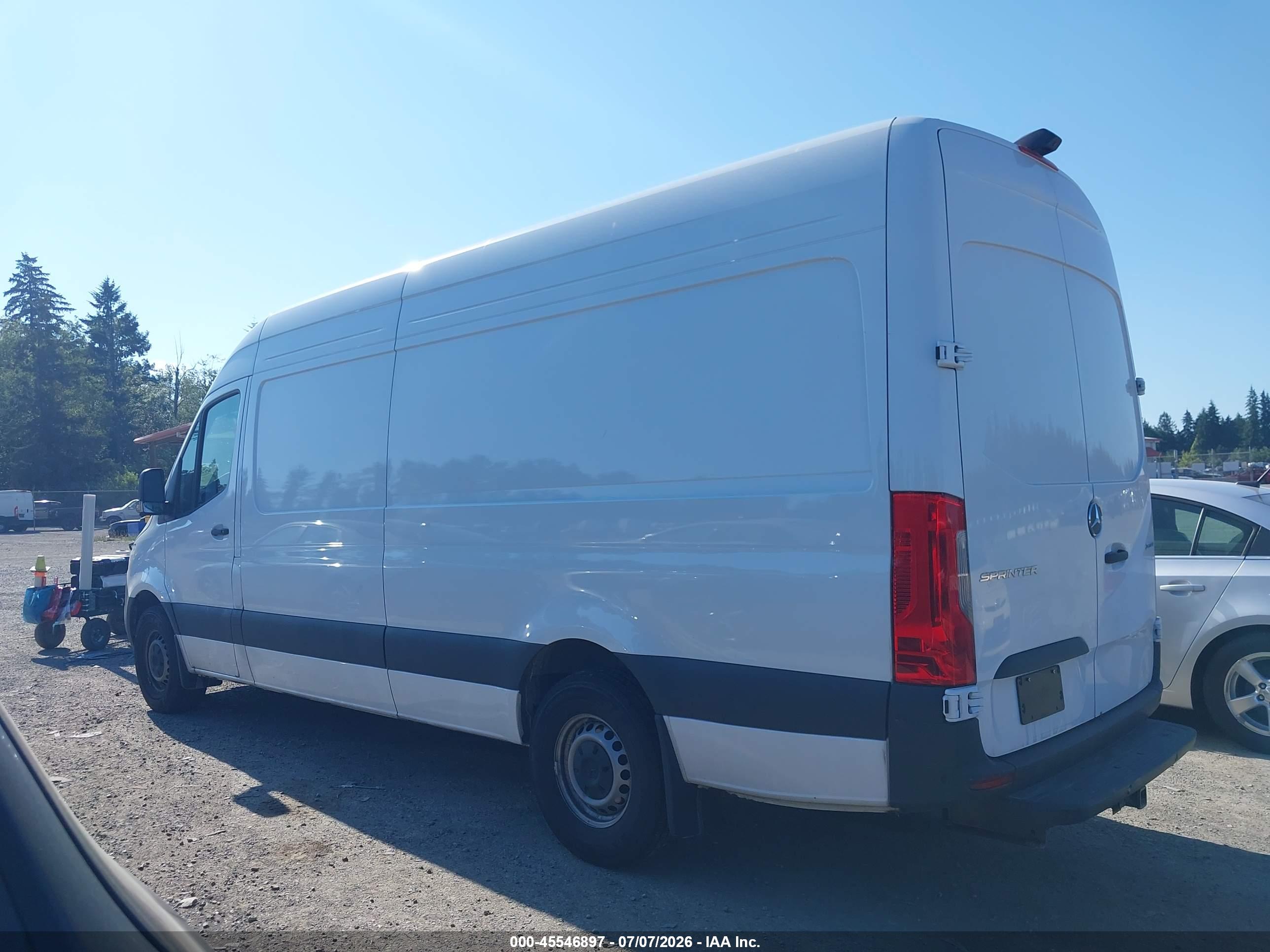 2025 MERCEDES-BENZ SPRINTER 2500 HIGH ROOF 4-CYL DIESEL