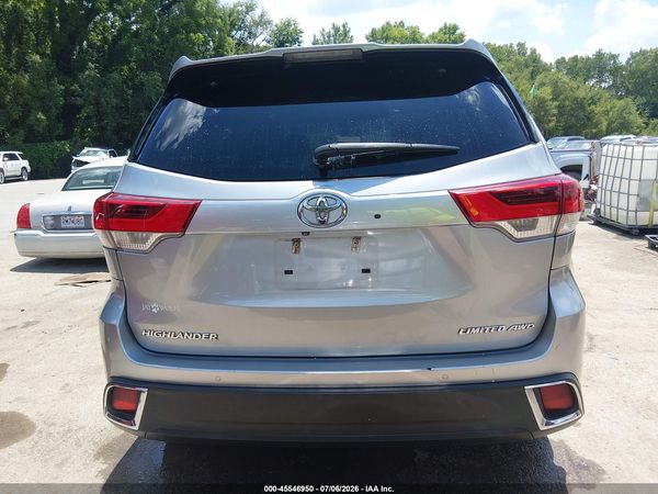 2017 TOYOTA HIGHLANDER LIMITED PLATINUM