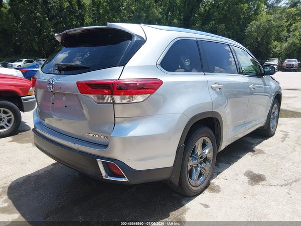 2017 TOYOTA HIGHLANDER LIMITED PLATINUM