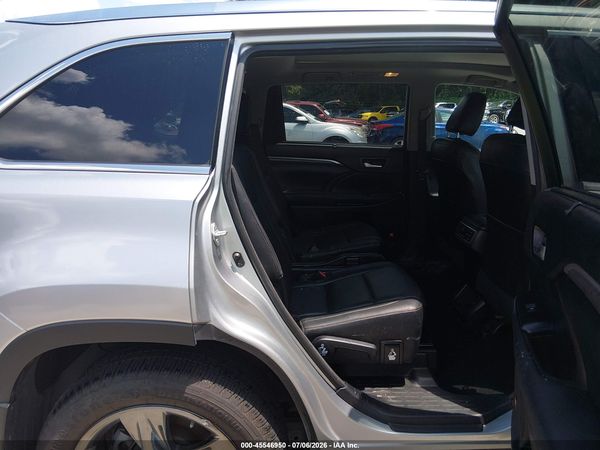 2017 TOYOTA HIGHLANDER LIMITED PLATINUM