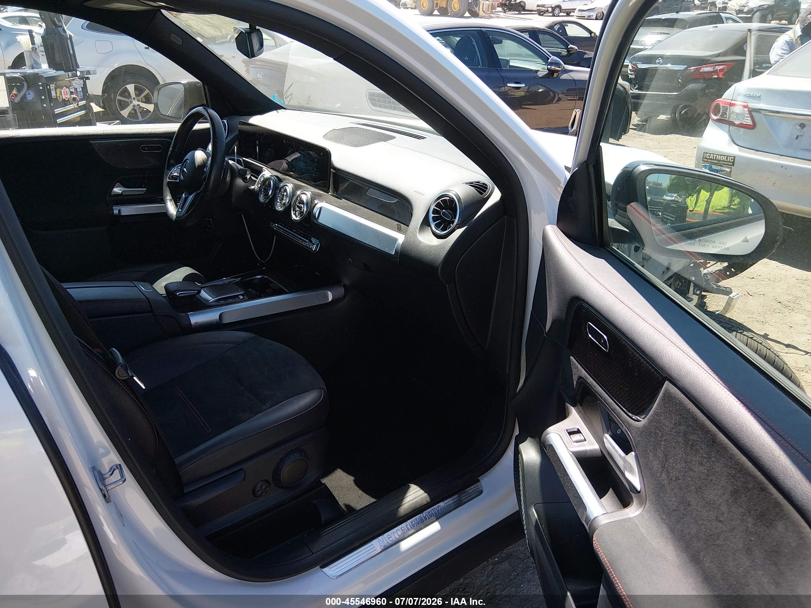 2022 MERCEDES-BENZ GLB 250 4MATIC