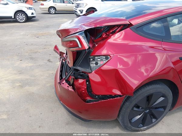 2024 TESLA MODEL 3