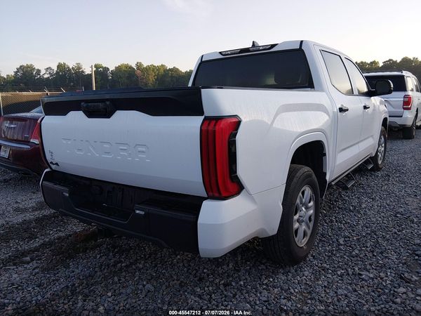 2025 TOYOTA TUNDRA SR