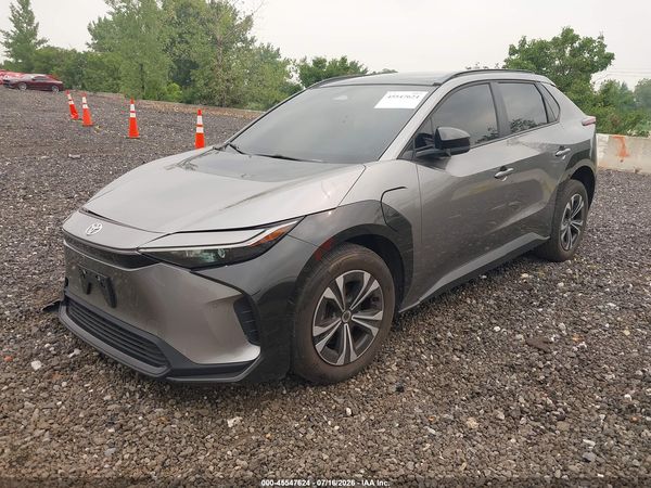 2023 TOYOTA BZ4X XLE