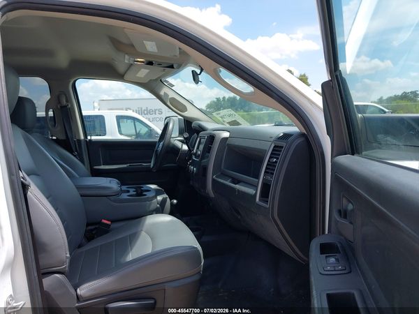 2018 RAM 2500 TRADESMAN  4X4 8' BOX