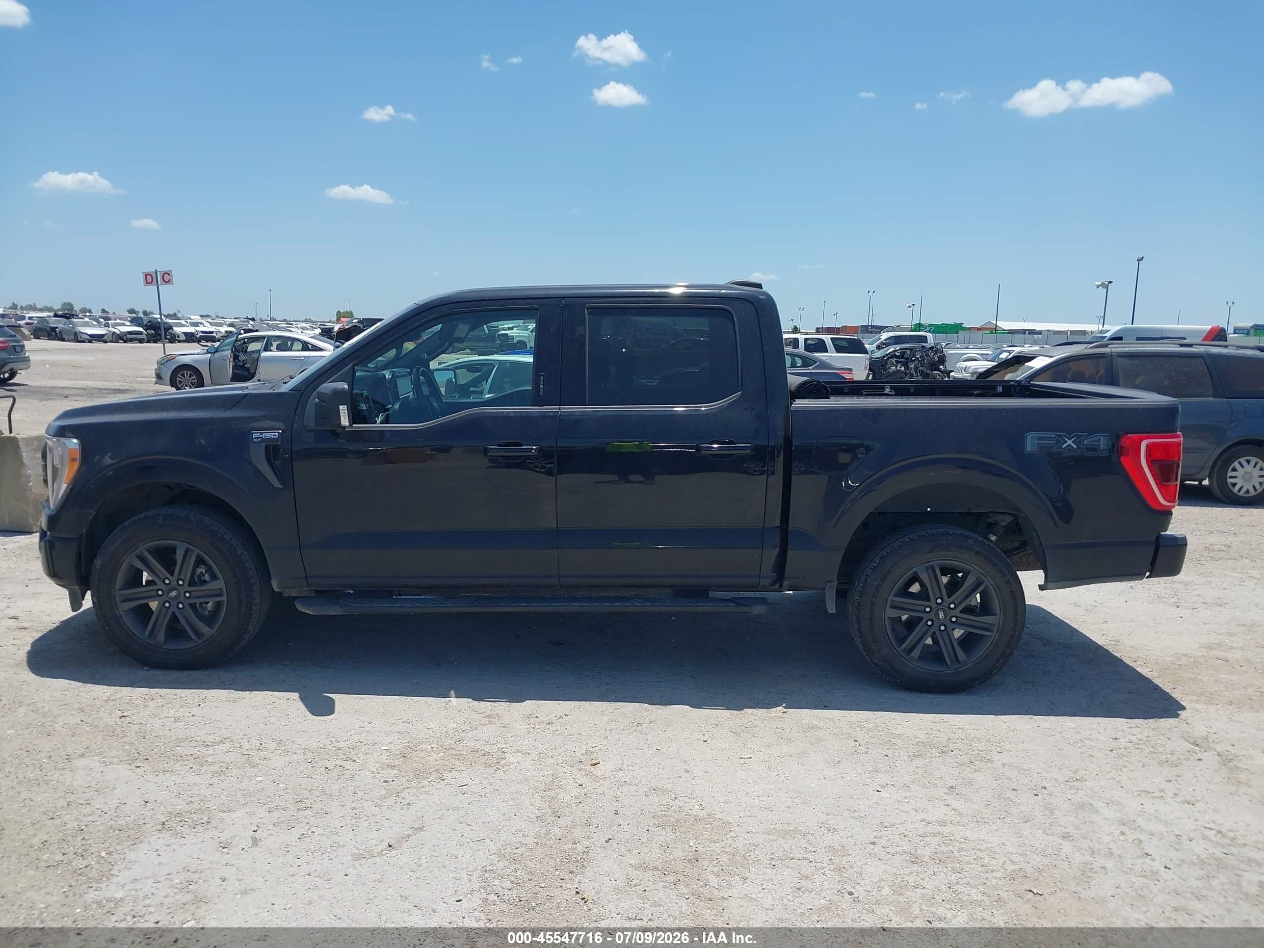 2022 FORD F-150 XLT