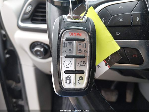 2021 CHRYSLER PACIFICA TOURING L